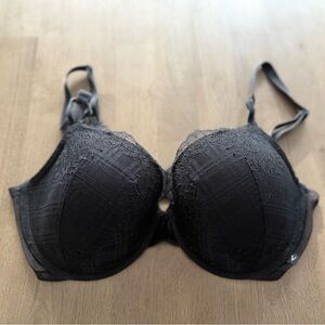 Victoria’s Secret Black Lightly Lined Demi Bra, Size 36DD